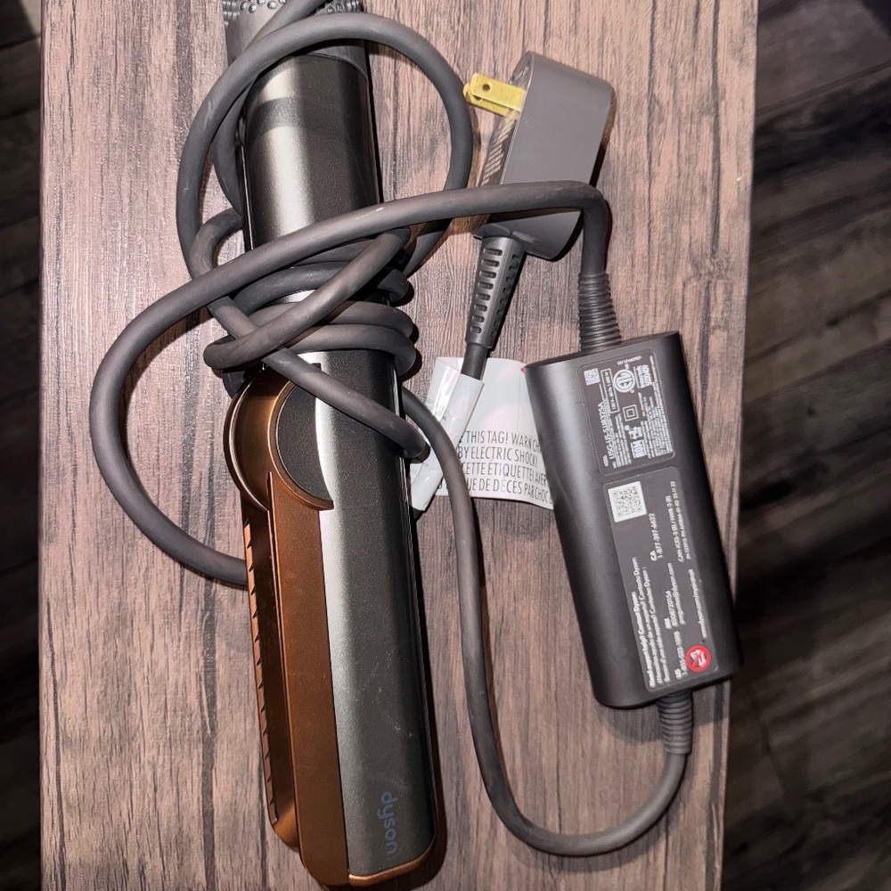 Dyson AirStrait Hair Tool - Metallic Silver and Vibrant Orange